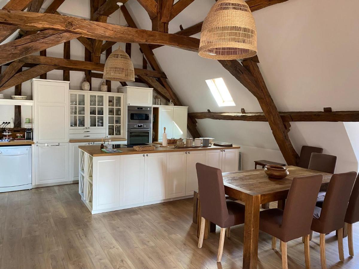 Apartamento Aux 3 Maillets Bourges Exterior foto